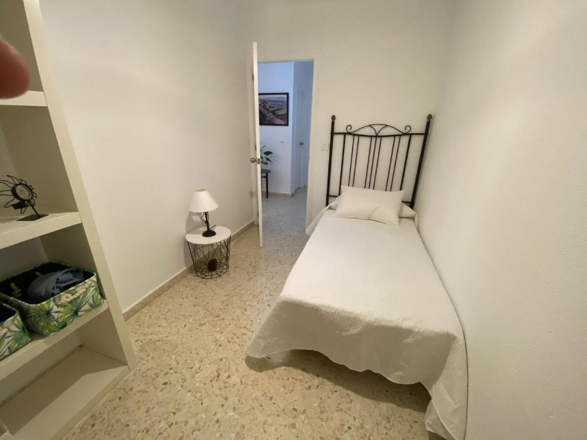 Apartamento En El Centro De Естепона Екстериор снимка