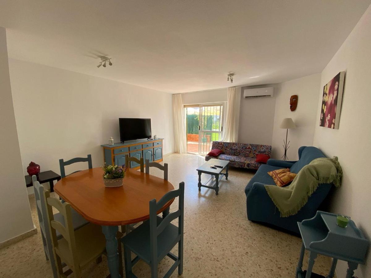 Apartamento En El Centro De Естепона Екстериор снимка